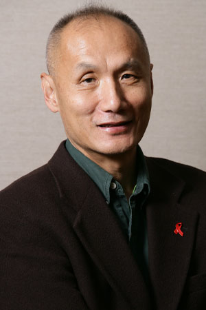 Head shot of Dr. Ray Yip ’72